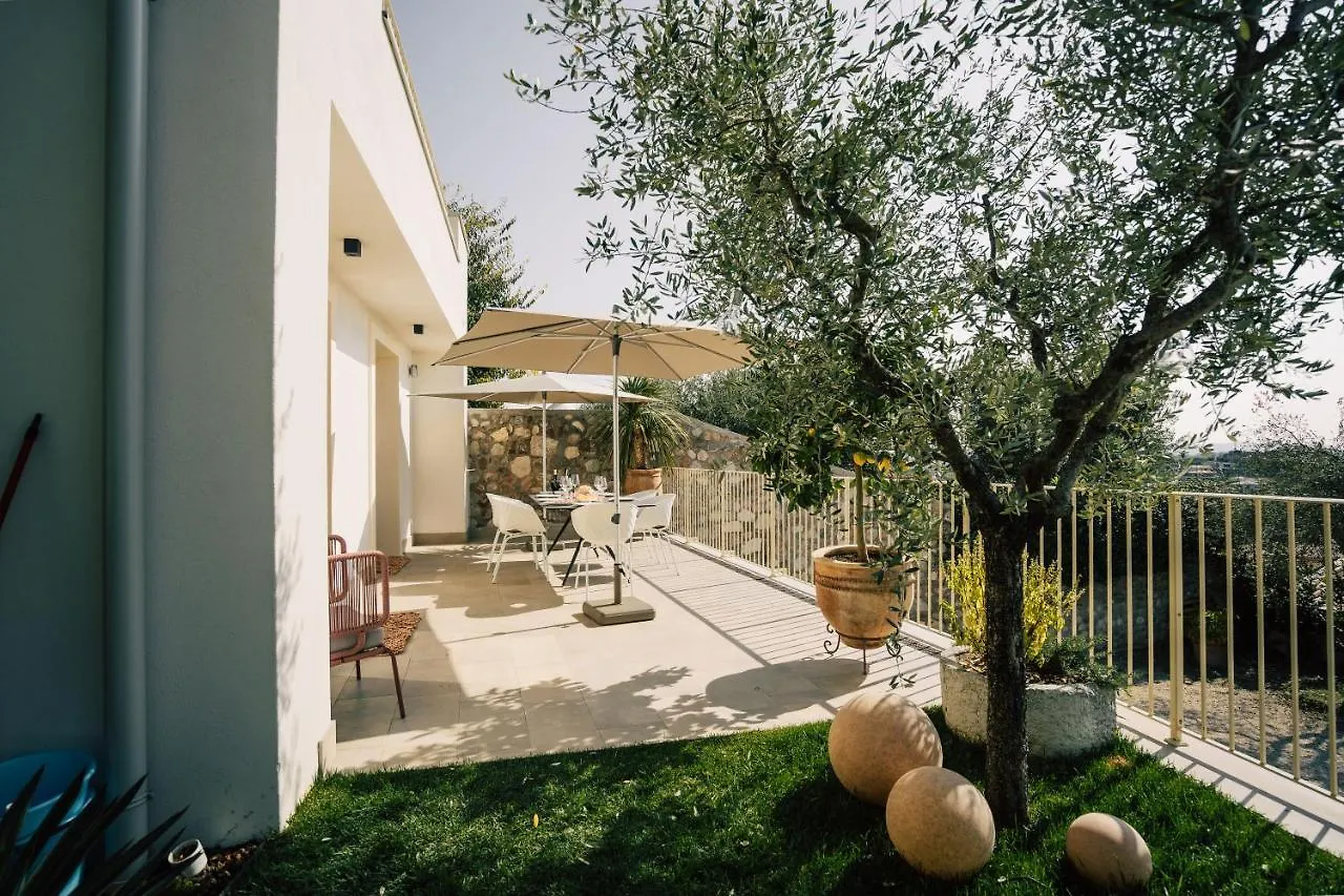 Villa Cavalino Boutiquehouse à Cavaion Veronese 0*,  Italie