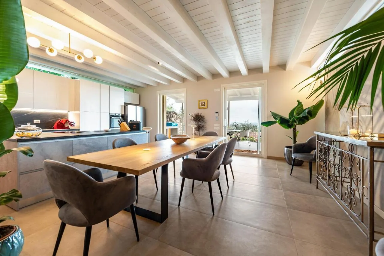 Cavalino Boutiquehouse Villa Cavaion Veronese 0*,